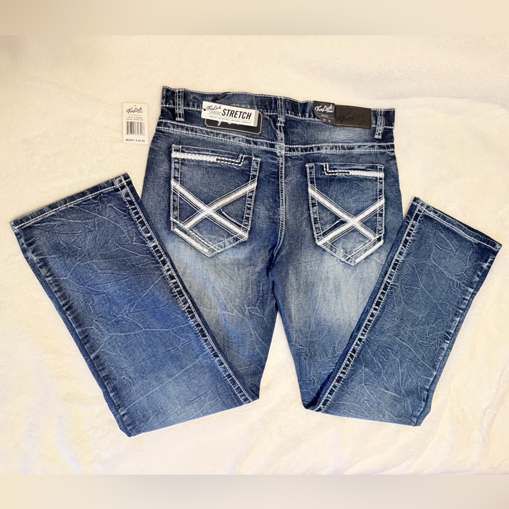 True Luck Jeans - Men's Dark Wash Bootcut Jeans - Picture 5 of 11